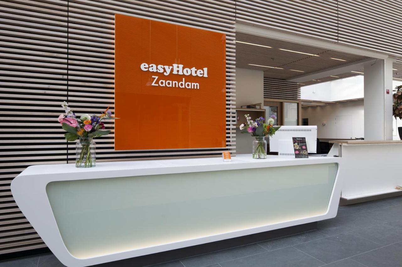 Easyhotel Amsterdam Hotel